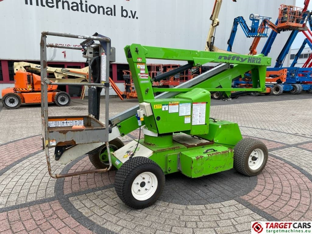 Niftylift HR12NDE Articulated HyBrid Boom Work Lift 1220cm - Gelenkarmbühne: das Bild 1 Niftylift HR12NDE Articulated HyBrid Boom Work Lift 1220cm - Gelenkarmbühne: das Bild 1