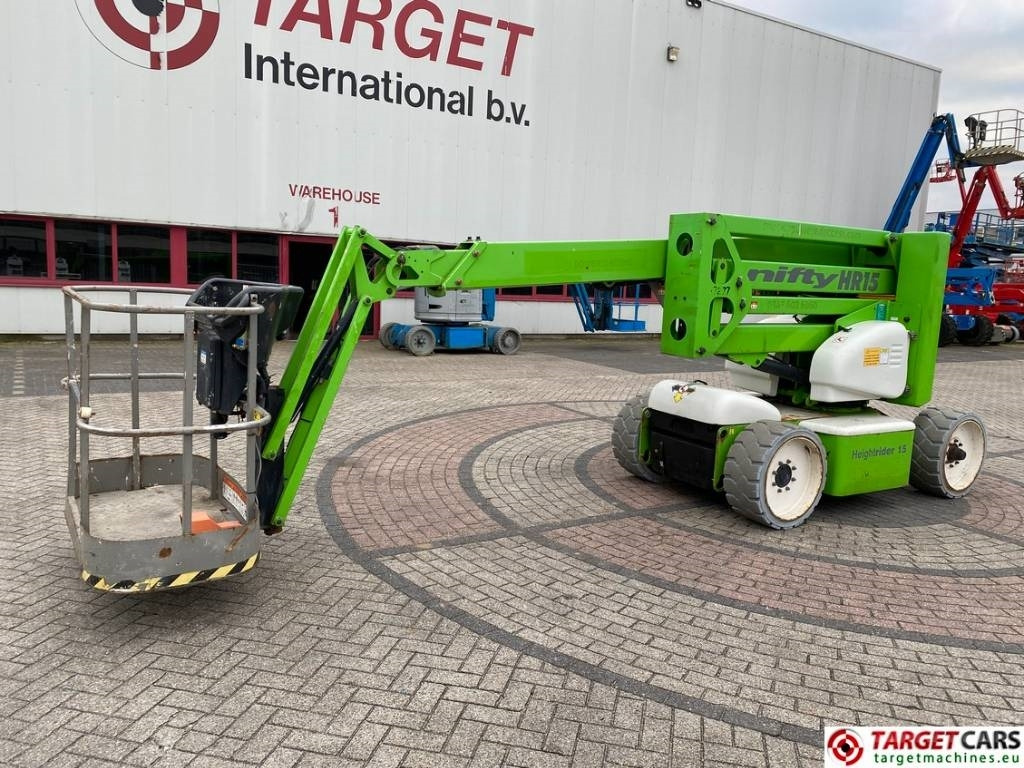 Niftylift HR15NDE HyBrid Articulated Boom Work Lift 1550cm - Gelenkarmbühne: das Bild 1 Niftylift HR15NDE HyBrid Articulated Boom Work Lift 1550cm - Gelenkarmbühne: das Bild 1