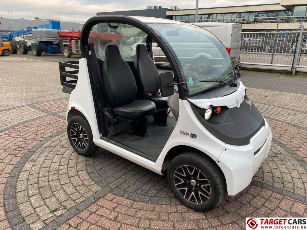 Polaris Gem E2 Electric UTV Vehicle Road Registration - PKW: das Bild 2 Polaris Gem E2 Electric UTV Vehicle Road Registration - PKW: das Bild 2