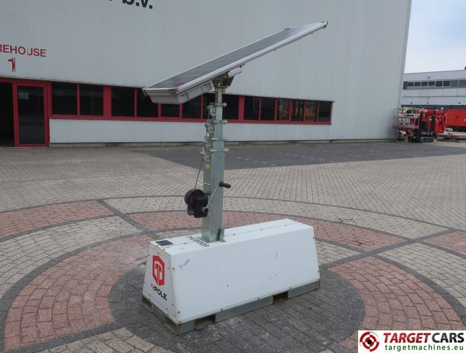 Trime X-Polar Solar Panel 50W Led Tower Light - Lichtmasten: das Bild 1 Trime X-Polar Solar Panel 50W Led Tower Light - Lichtmasten: das Bild 1