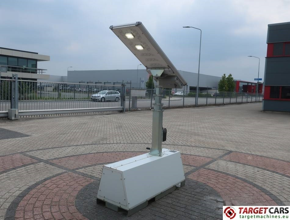 Trime X-Pole Tower Light 2x25W Led Solar Panel - Lichtmasten: das Bild 3 Trime X-Pole Tower Light 2x25W Led Solar Panel - Lichtmasten: das Bild 3