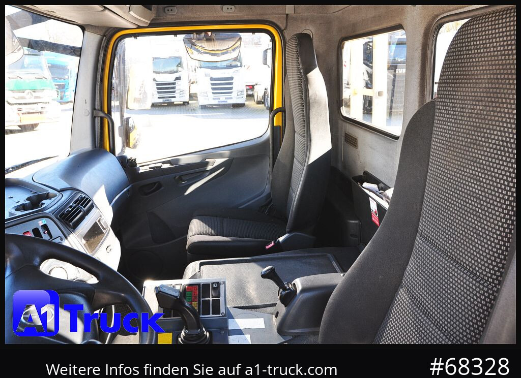 KAMAG Kamag Wiesel, Umsetzer, Rangierer, Sattelplatte, - Containerwagen/ Wechselfahrgestell LKW: das Bild 5 KAMAG Kamag Wiesel, Umsetzer, Rangierer, Sattelplatte, - Containerwagen/ Wechselfahrgestell LKW: das Bild 5