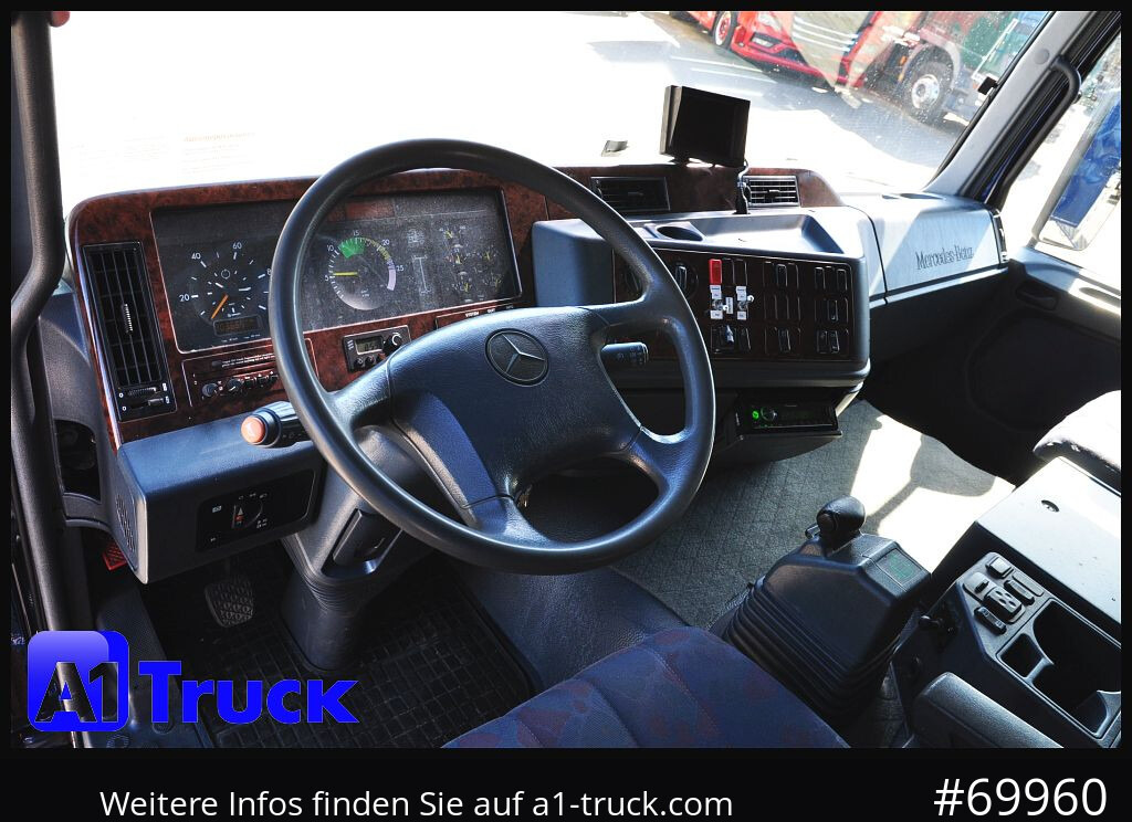 MERCEDES-BENZ 1831 LL 6 Pfede Wohnmobil TV Küche Dusche - Pferdetransporter: das Bild 5 MERCEDES-BENZ 1831 LL 6 Pfede Wohnmobil TV Küche Dusche - Pferdetransporter: das Bild 5