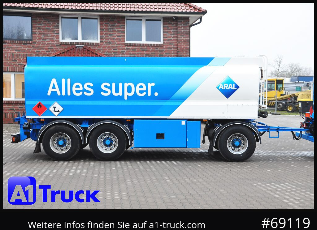 Tankanhänger Oben-Untenbef. 22.400 Ltr. 3 KA: das Bild 8