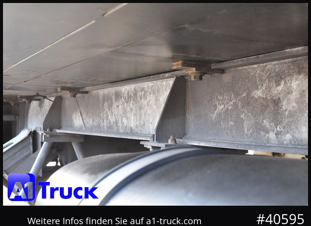 SCHMITZ Achwege & Tönjes, Rohrbahn, Fleisch, Schmitz Aufbau - Kühlkoffer Anhänger: das Bild 2 SCHMITZ Achwege & Tönjes, Rohrbahn, Fleisch, Schmitz Aufbau - Kühlkoffer Anhänger: das Bild 2