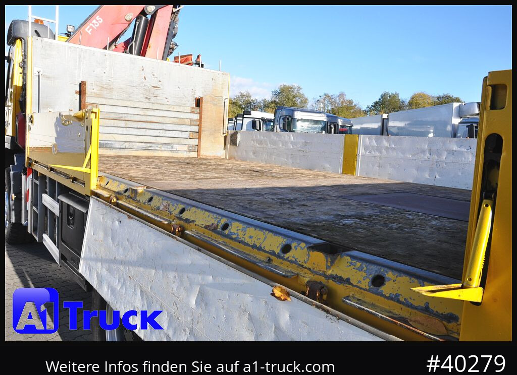 VOLVO FMX 330 Singel Tire 4x4 Blatt/Blatt Fassi F 135 - Autokran, Pritsche LKW: das Bild 3 VOLVO FMX 330 Singel Tire 4x4 Blatt/Blatt Fassi F 135 - Autokran, Pritsche LKW: das Bild 3
