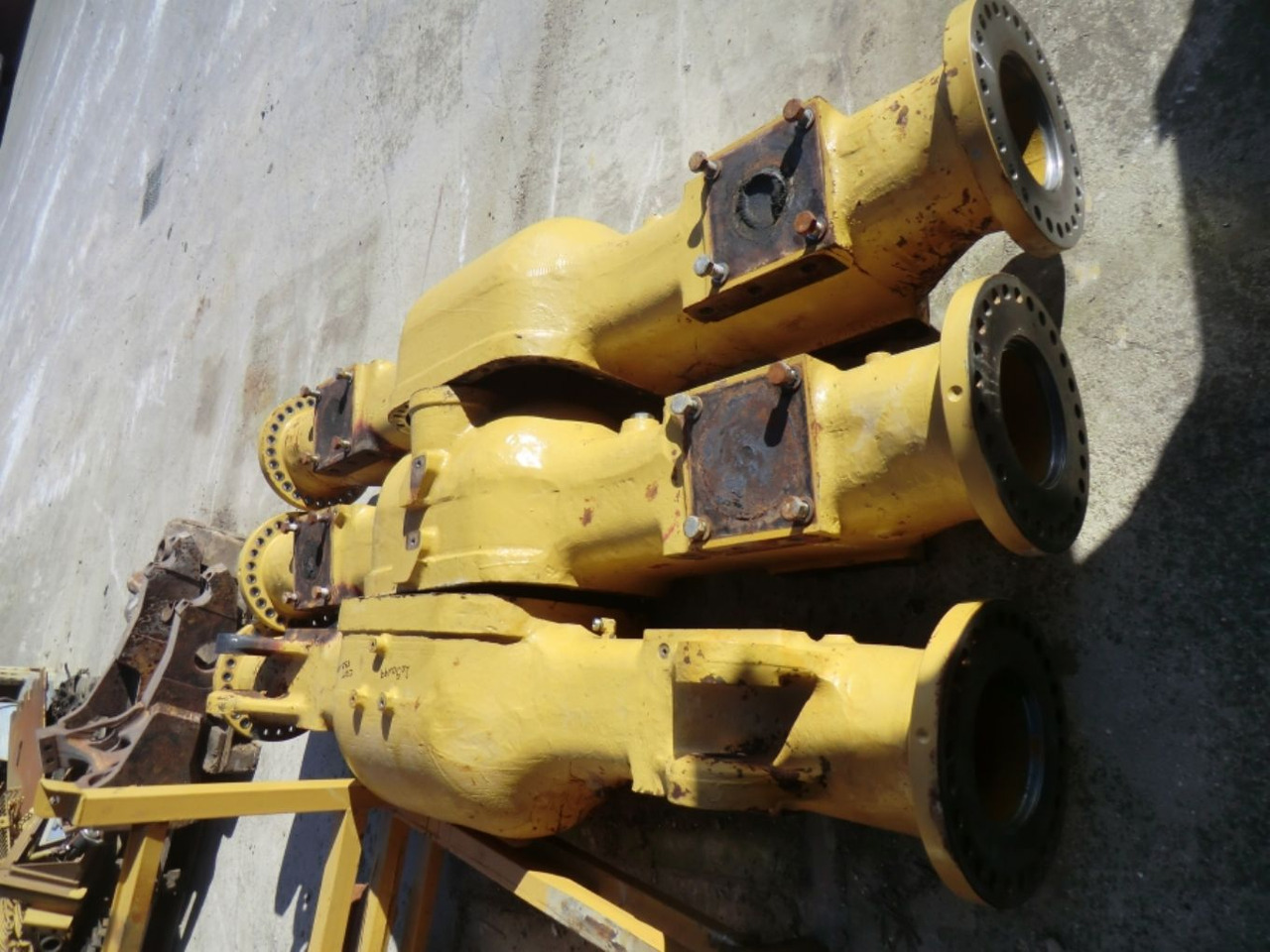 Caterpillar 735 ALLOGGIAMENTO ASSALE POSTERIORE - Hinterachse für Baumaschine: das Bild 1 Caterpillar 735 ALLOGGIAMENTO ASSALE POSTERIORE - Hinterachse für Baumaschine: das Bild 1