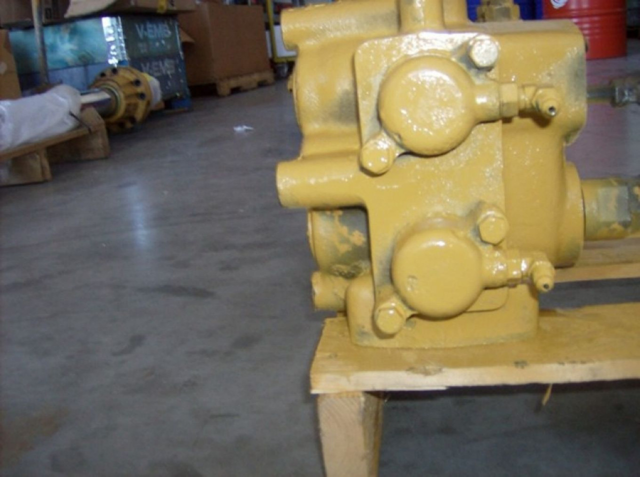 Caterpillar 966F II VALVOLA DISTRIBUTORE - Ventil für Baumaschine: das Bild 5 Caterpillar 966F II VALVOLA DISTRIBUTORE - Ventil für Baumaschine: das Bild 5