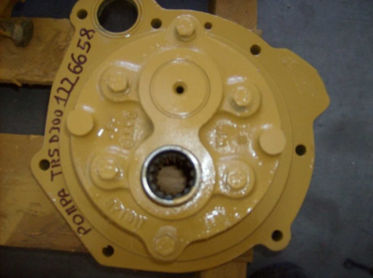 Caterpillar D300D POMPA DI TRASMISSIONE - Hydraulikpumpe für Baumaschine: das Bild 3 Caterpillar D300D POMPA DI TRASMISSIONE - Hydraulikpumpe für Baumaschine: das Bild 3