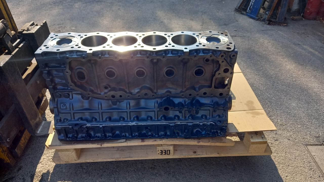 ISUZU 6UZ1 Long Block revisionato composto da monoblocco , albero motore, testa. - Motor für Baumaschine: das Bild 2 ISUZU 6UZ1 Long Block revisionato composto da monoblocco , albero motore, testa. - Motor für Baumaschine: das Bild 2