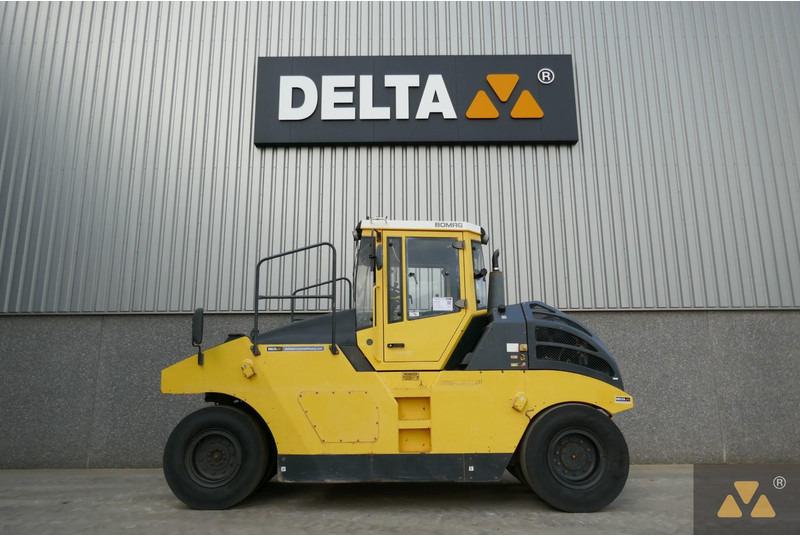 Bomag BW25RH - Gummiradwalze: das Bild 1 Bomag BW25RH - Gummiradwalze: das Bild 1
