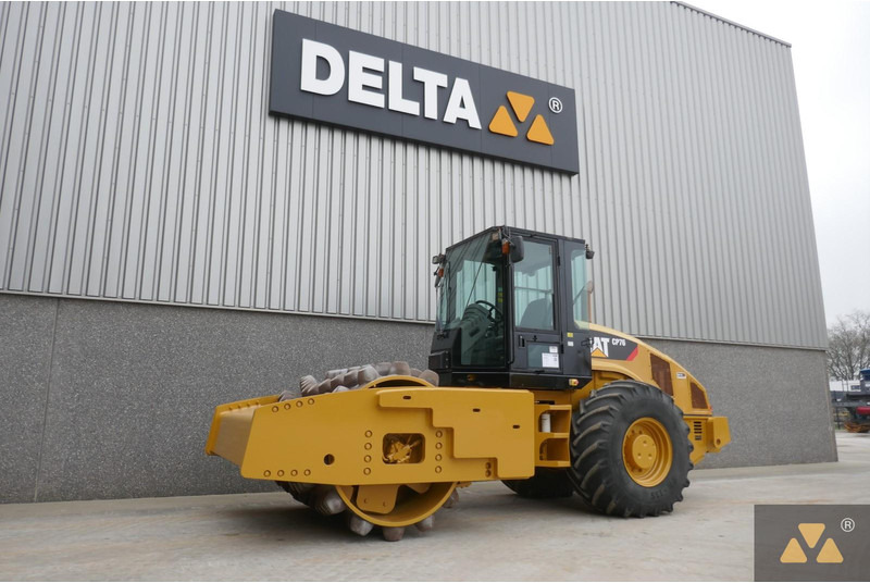 Caterpillar CP76 - Walzen: das Bild 4 Caterpillar CP76 - Walzen: das Bild 4