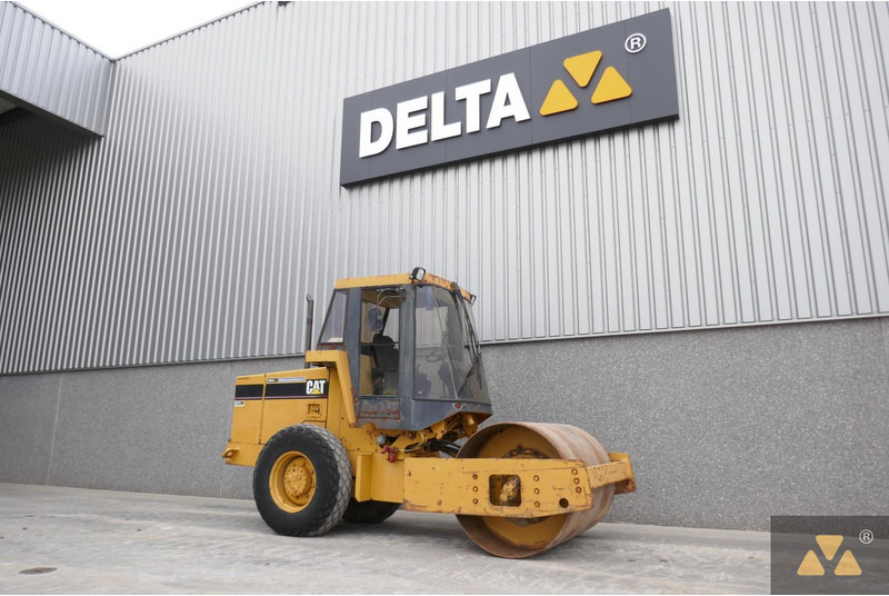 Caterpillar CS433C - Walzen: das Bild 3 Caterpillar CS433C - Walzen: das Bild 3