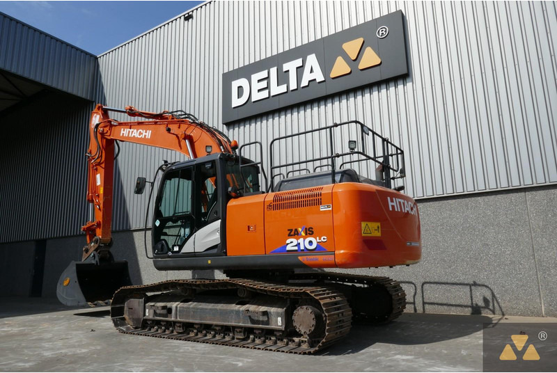 Hitachi ZX210LC-6 - Kettenbagger: das Bild 4 Hitachi ZX210LC-6 - Kettenbagger: das Bild 4