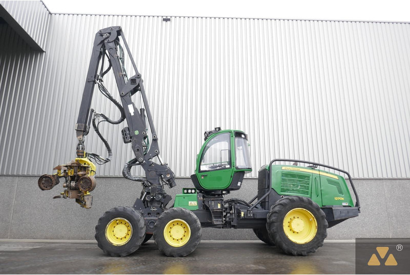 John Deere 1270E - Harvester: das Bild 1 John Deere 1270E - Harvester: das Bild 1