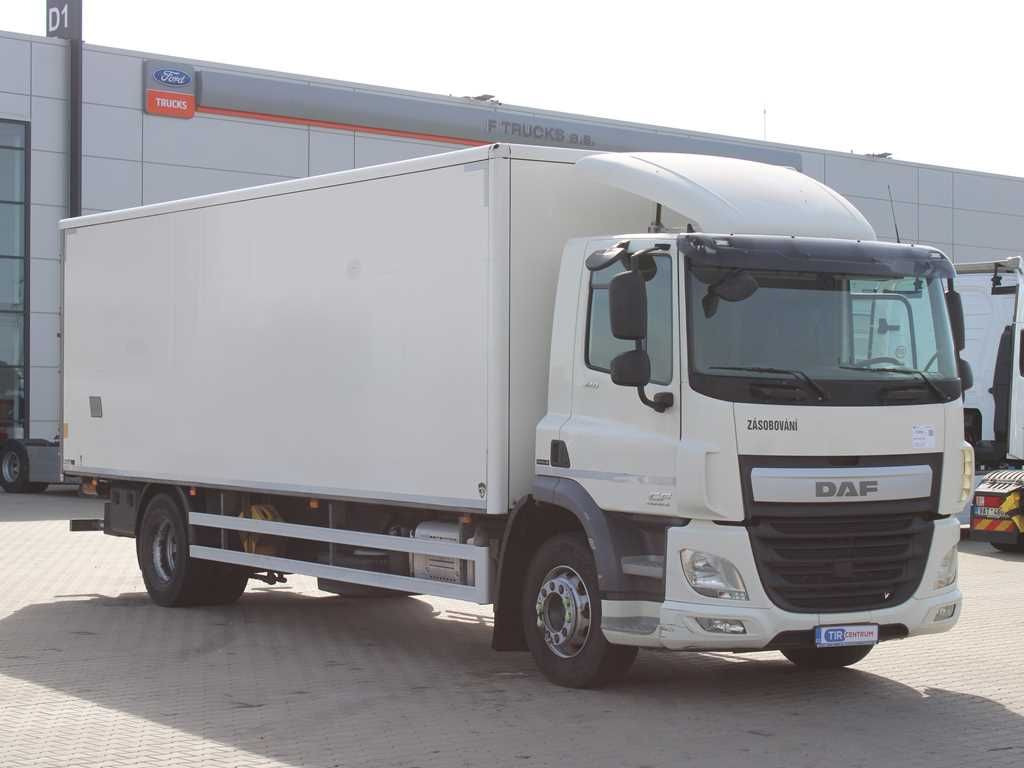 DAF CF 320, TAIL LIFT, EURO 6 - Koffer LKW: das Bild 2 DAF CF 320, TAIL LIFT, EURO 6 - Koffer LKW: das Bild 2