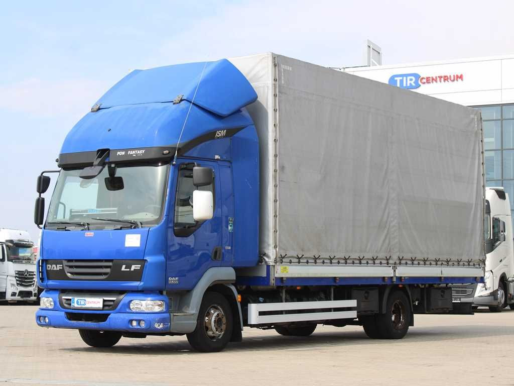 DAF LF 45.220, EURO 5 EEV, SLEEPING CABIN,SIDE-WALLS - Plane LKW: das Bild 1 DAF LF 45.220, EURO 5 EEV, SLEEPING CABIN,SIDE-WALLS - Plane LKW: das Bild 1
