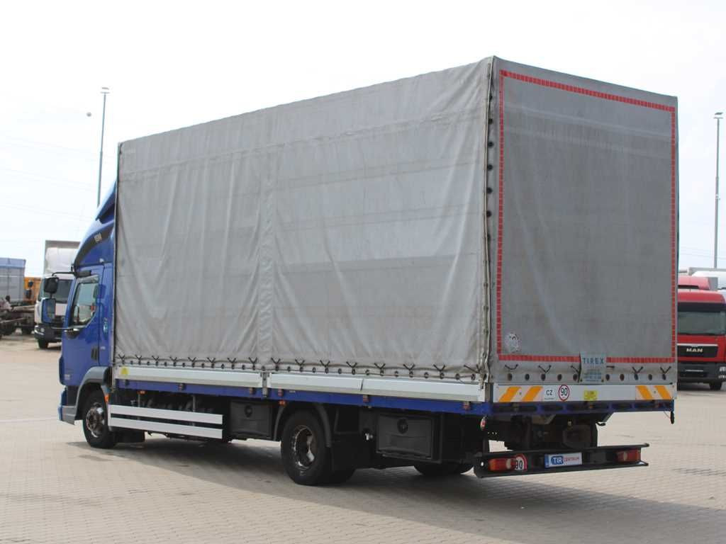 DAF LF 45.220, EURO 5 EEV, SLEEPING CABIN,SIDE-WALLS - Plane LKW: das Bild 4 DAF LF 45.220, EURO 5 EEV, SLEEPING CABIN,SIDE-WALLS - Plane LKW: das Bild 4