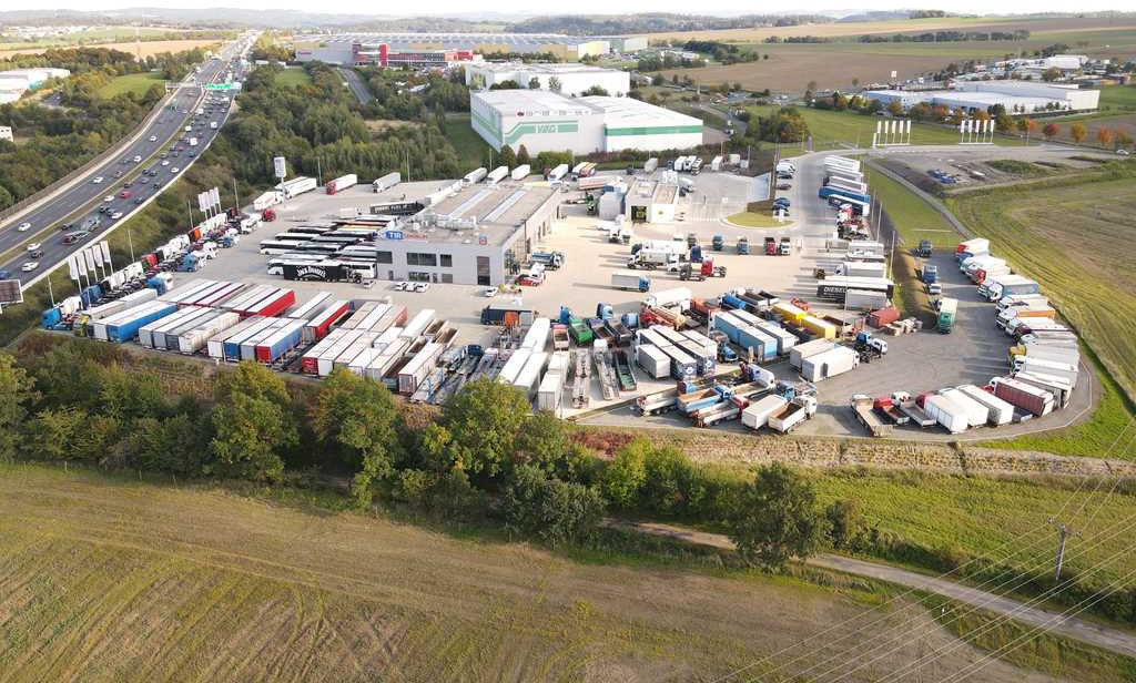 Iveco EUROCARGO 120E25, EURO 6 - Plane LKW: das Bild 2 Iveco EUROCARGO 120E25, EURO 6 - Plane LKW: das Bild 2