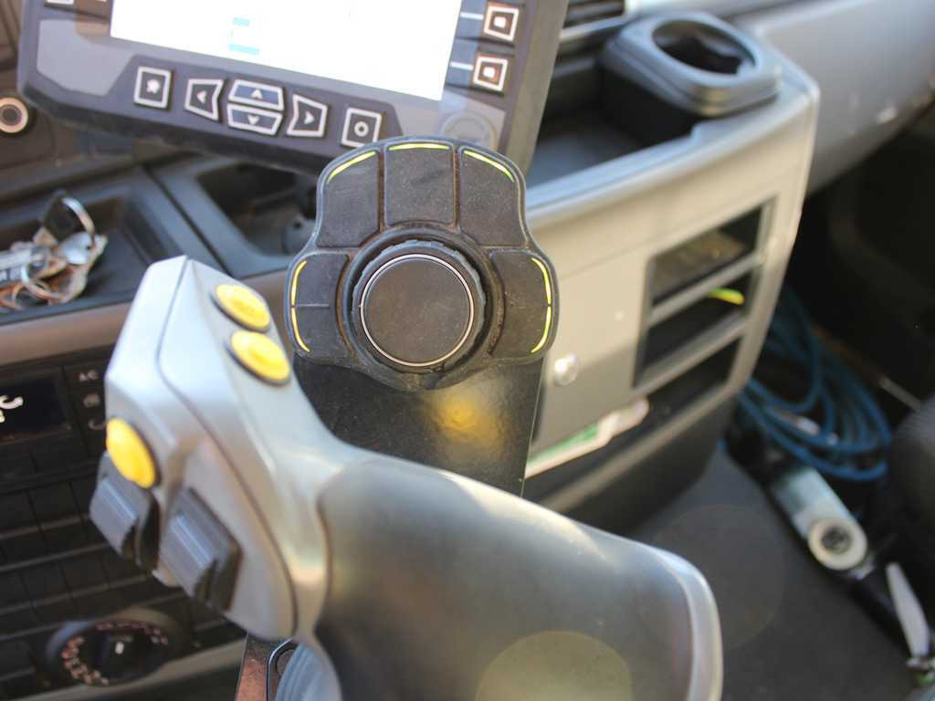 LKW MAN TGS 18.480 6X6 + AMAG multimixer MFT3-19AIO + WIRTGEN WS 250: das Bild 14 LKW MAN TGS 18.480 6X6 + AMAG multimixer MFT3-19AIO + WIRTGEN WS 250: das Bild 14