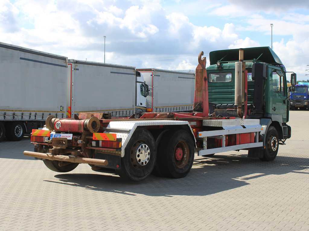 MAN 26.414, EURO 3, 6X2, LIFT AXLE, HOOK CARRIER FOR CONTAINERS - Abrollkipper: das Bild 4 MAN 26.414, EURO 3, 6X2, LIFT AXLE, HOOK CARRIER FOR CONTAINERS - Abrollkipper: das Bild 4