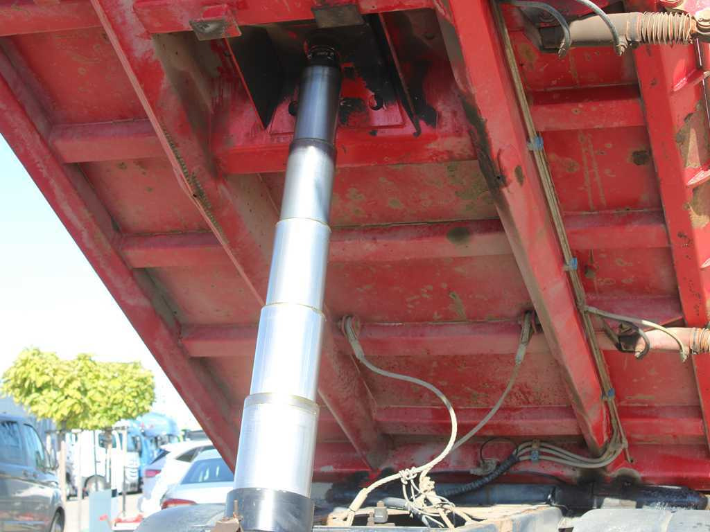 Kipper MAN TGA 35.440, 8X6, EURO 4, 17m³: das Bild 7