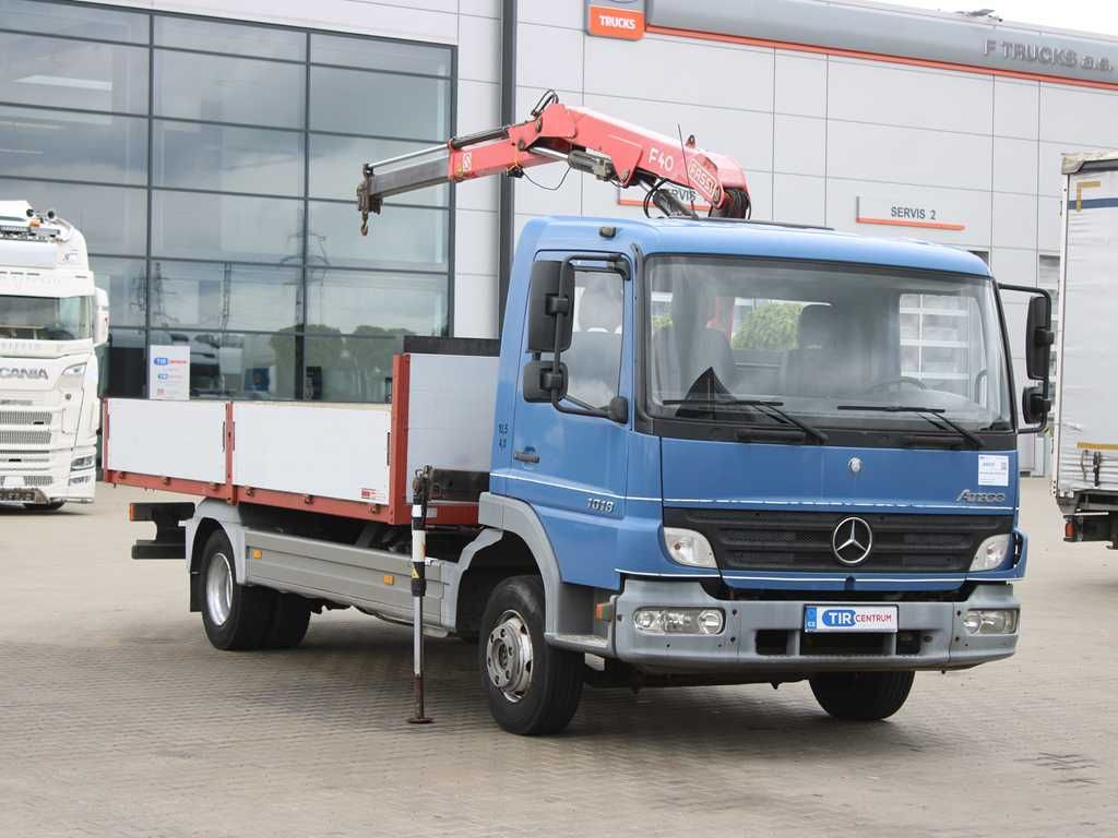 Mercedes-Benz ATEGO 1018, EURO 3, CRANE FASSI F40A.21 - Pritsche LKW, Autokran: das Bild 2 Mercedes-Benz ATEGO 1018, EURO 3, CRANE FASSI F40A.21 - Pritsche LKW, Autokran: das Bild 2