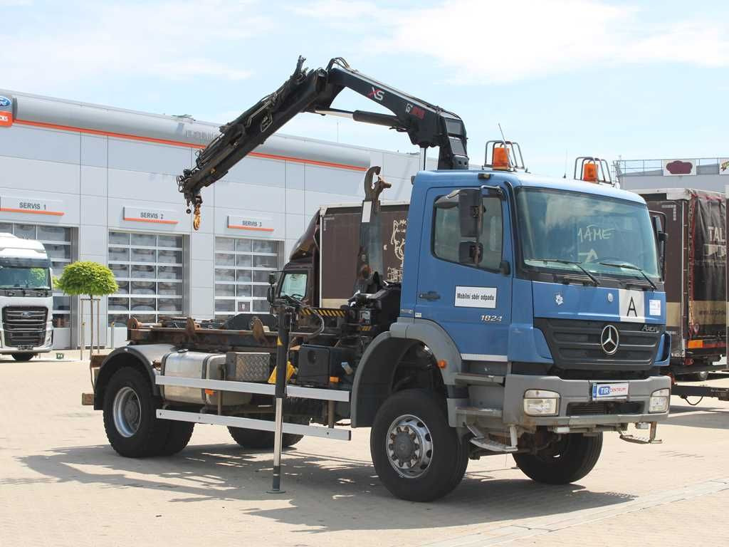 Mercedes-Benz AXOR 1824, CRANE HIAB 099B-3 DUO, 4x4 - Autokran: das Bild 2 Mercedes-Benz AXOR 1824, CRANE HIAB 099B-3 DUO, 4x4 - Autokran: das Bild 2