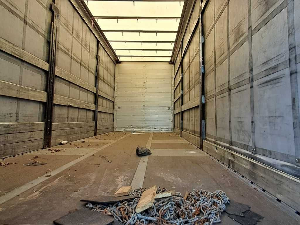 Mercedes-Benz Actros 2542, 6X2 - Plane LKW: das Bild 4 Mercedes-Benz Actros 2542, 6X2 - Plane LKW: das Bild 4