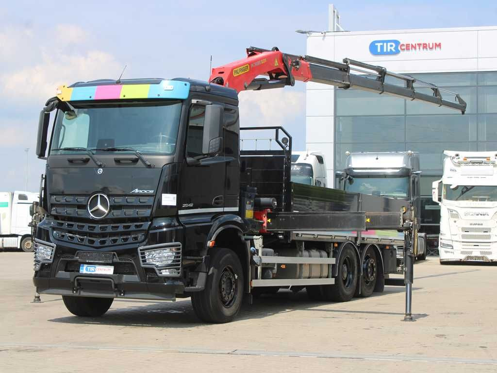 Mercedes-Benz Arocs 2542, 6X2, EURO 6, CAMERA, PALFINGER PK 24 - Pritsche LKW, Autokran: das Bild 1 Mercedes-Benz Arocs 2542, 6X2, EURO 6, CAMERA, PALFINGER PK 24 - Pritsche LKW, Autokran: das Bild 1