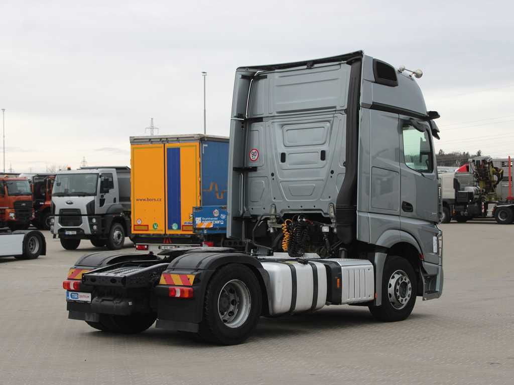 Mercedes-Benz Actros 1851, EURO 6, NAVIGATION - Sattelzugmaschine: das Bild 4 Mercedes-Benz Actros 1851, EURO 6, NAVIGATION - Sattelzugmaschine: das Bild 4