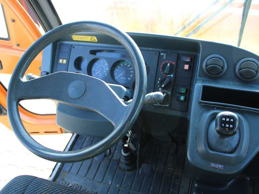 Transporter, Transporter mit Doppelkabine Multicar M30 FUMO, 4x4: das Bild 12