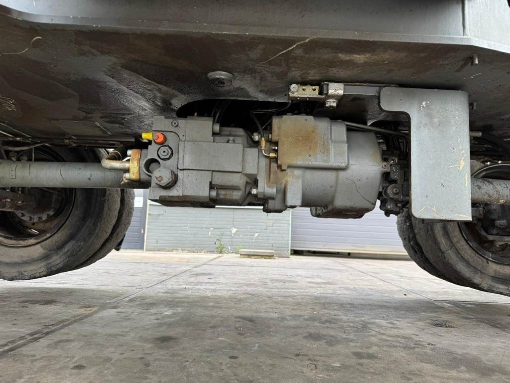 Umschlagbagger Liebherr A 924 C: das Bild 19
