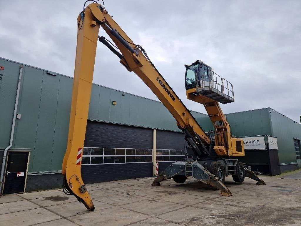 Liebherr LH 50 M - Umschlagbagger: das Bild 3 Liebherr LH 50 M - Umschlagbagger: das Bild 3