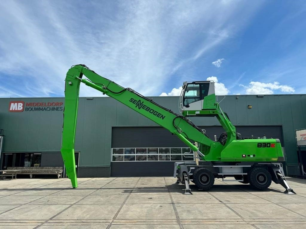 Sennebogen 830M E - Umschlagbagger: das Bild 1 Sennebogen 830M E - Umschlagbagger: das Bild 1