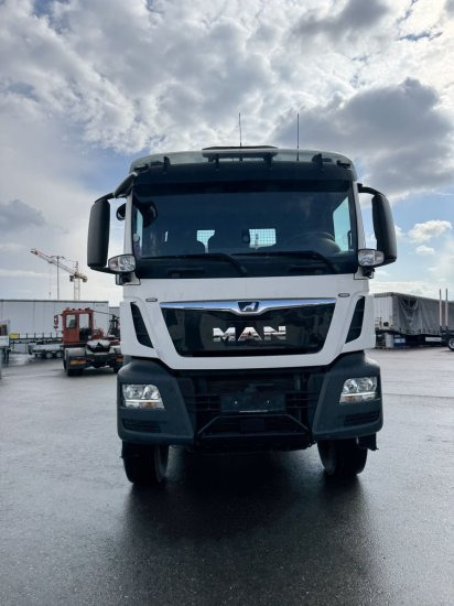 MAN TGS 26.430 6x4 3-Seitenkipper, HMF 2020K-RC Heckkran abnehmbar, - Kipper, Autokran: das Bild 2 MAN TGS 26.430 6x4 3-Seitenkipper, HMF 2020K-RC Heckkran abnehmbar, - Kipper, Autokran: das Bild 2