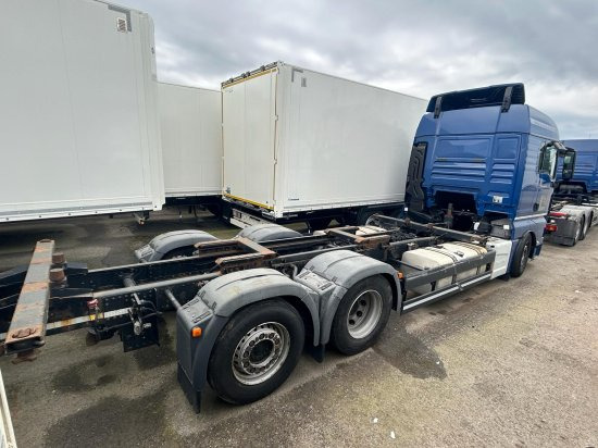 MAN TGX 26.440 XLX 6x2 Liftachse, Euro 6, Motorschaden, engine damage! - Containerwagen/ Wechselfahrgestell LKW: das Bild 2 MAN TGX 26.440 XLX 6x2 Liftachse, Euro 6, Motorschaden, engine damage! - Containerwagen/ Wechselfahrgestell LKW: das Bild 2