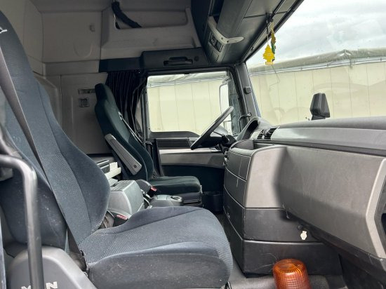 Containerwagen/ Wechselfahrgestell LKW MAN TGX 26.440 XLX 6x2 Liftachse, Euro 6, Retarder, Motorschaden engine damage!: das Bild 13 Containerwagen/ Wechselfahrgestell LKW MAN TGX 26.440 XLX 6x2 Liftachse, Euro 6, Retarder, Motorschaden engine damage!: das Bild 13