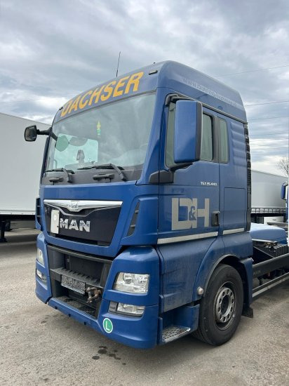 MAN TGX 26.440 XLX 6x2 Liftachse, Euro 6, Retarder, Motorschaden engine damage! - Containerwagen/ Wechselfahrgestell LKW: das Bild 3 MAN TGX 26.440 XLX 6x2 Liftachse, Euro 6, Retarder, Motorschaden engine damage! - Containerwagen/ Wechselfahrgestell LKW: das Bild 3