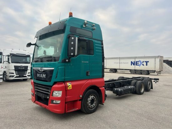 MAN TGX 26.500 XXL, 6x2, Jumbo, Liftachse, Intarder, Euro6, Full-Air - Fahrgestell LKW: das Bild 1 MAN TGX 26.500 XXL, 6x2, Jumbo, Liftachse, Intarder, Euro6, Full-Air - Fahrgestell LKW: das Bild 1