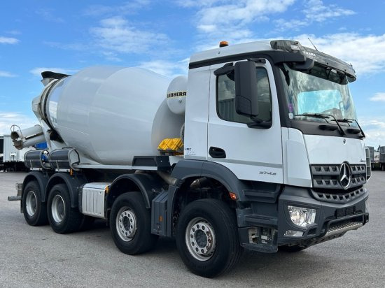 Mercedes-Benz Arocs 3743, 8x4 Betonmischer, Euro 6, 9m³ Liebherr Mischer - Fahrmischer: das Bild 2 Mercedes-Benz Arocs 3743, 8x4 Betonmischer, Euro 6, 9m³ Liebherr Mischer - Fahrmischer: das Bild 2