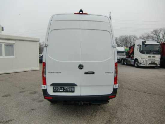 Mercedes-Benz Sprinter 319 CDI Standard, el.Schiebetür - Kastenwagen: das Bild 5 Mercedes-Benz Sprinter 319 CDI Standard, el.Schiebetür - Kastenwagen: das Bild 5