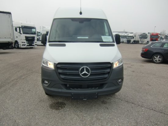 Mercedes-Benz Sprinter 319 CDI Standard, el.Schiebetür - Kastenwagen: das Bild 2 Mercedes-Benz Sprinter 319 CDI Standard, el.Schiebetür - Kastenwagen: das Bild 2
