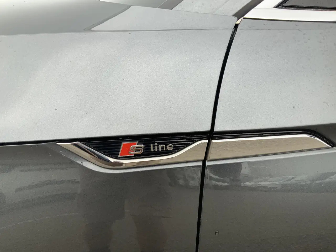 Audi A5 Sportback 2.0 TFSI g-tron Sport 2 x S-line edition - Schrägheck: das Bild 4 Audi A5 Sportback 2.0 TFSI g-tron Sport 2 x S-line edition - Schrägheck: das Bild 4