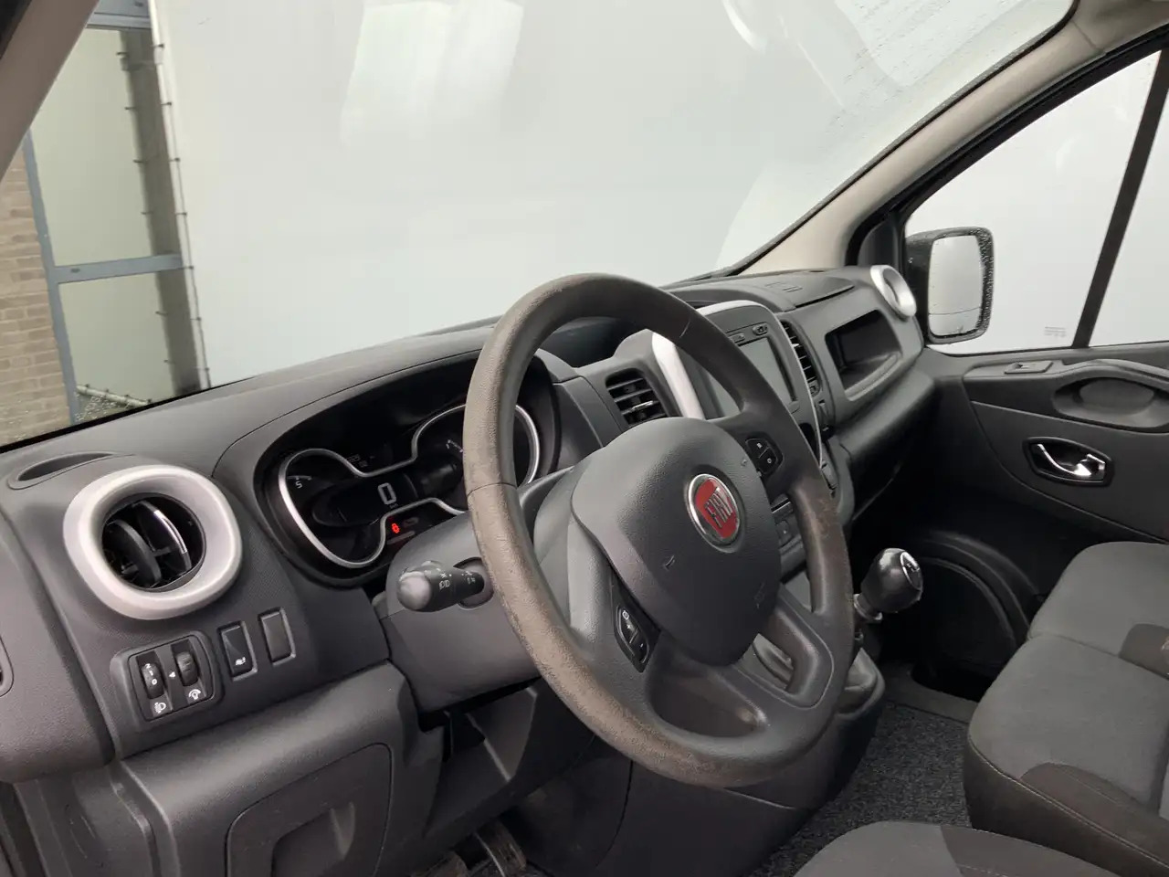 Fiat Talento 1.6 MJ EcoJet L2H1 Airco Cruise 3 Zits Navi Trekha - Kastenwagen: das Bild 5 Fiat Talento 1.6 MJ EcoJet L2H1 Airco Cruise 3 Zits Navi Trekha - Kastenwagen: das Bild 5