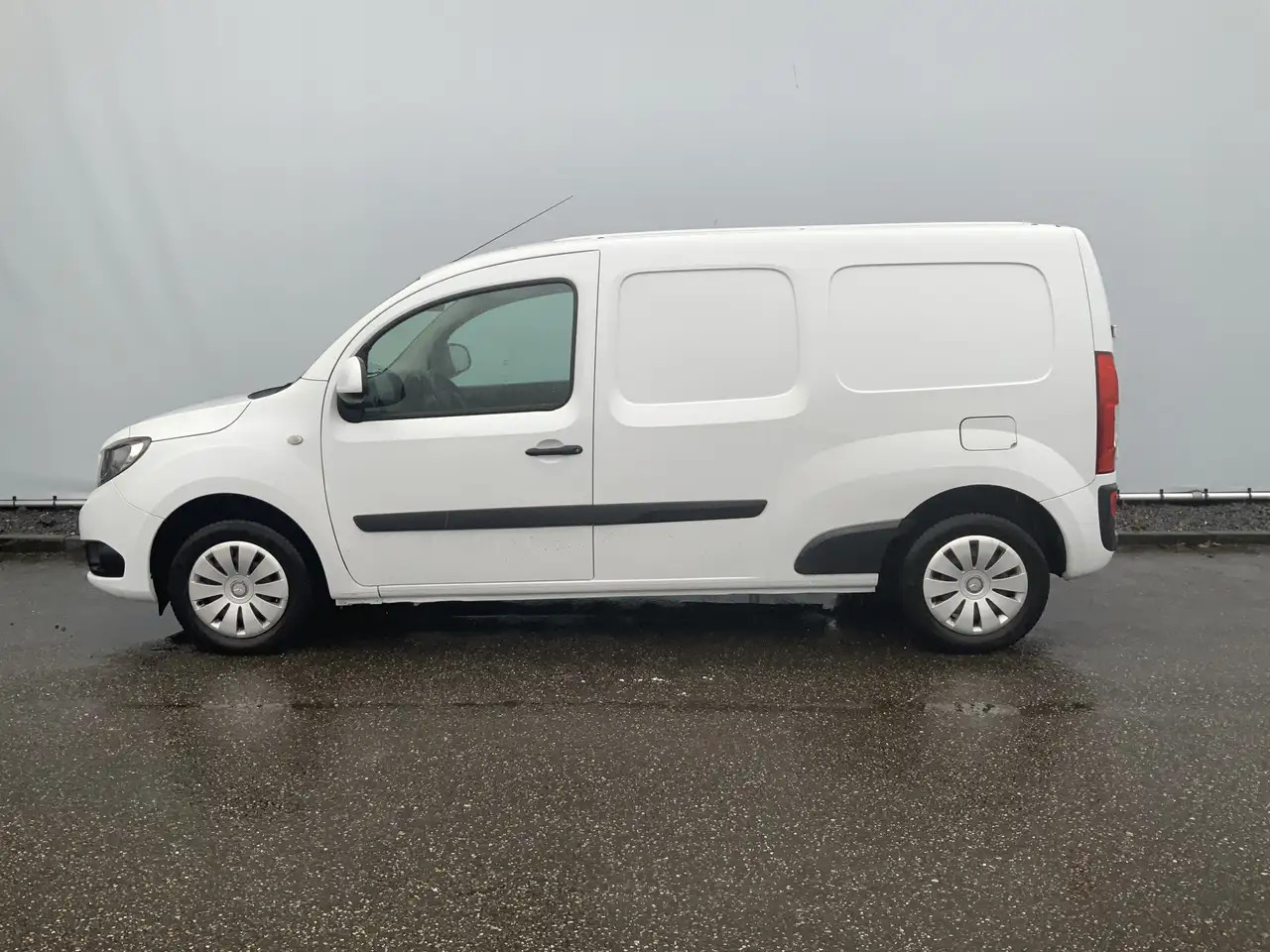 Mercedes-Benz Citan 109 CDI BlueEFFICIENCY Extra Lang Maxi Airco Euro - Transporter mit Doppelkabine: das Bild 3 Mercedes-Benz Citan 109 CDI BlueEFFICIENCY Extra Lang Maxi Airco Euro - Transporter mit Doppelkabine: das Bild 3
