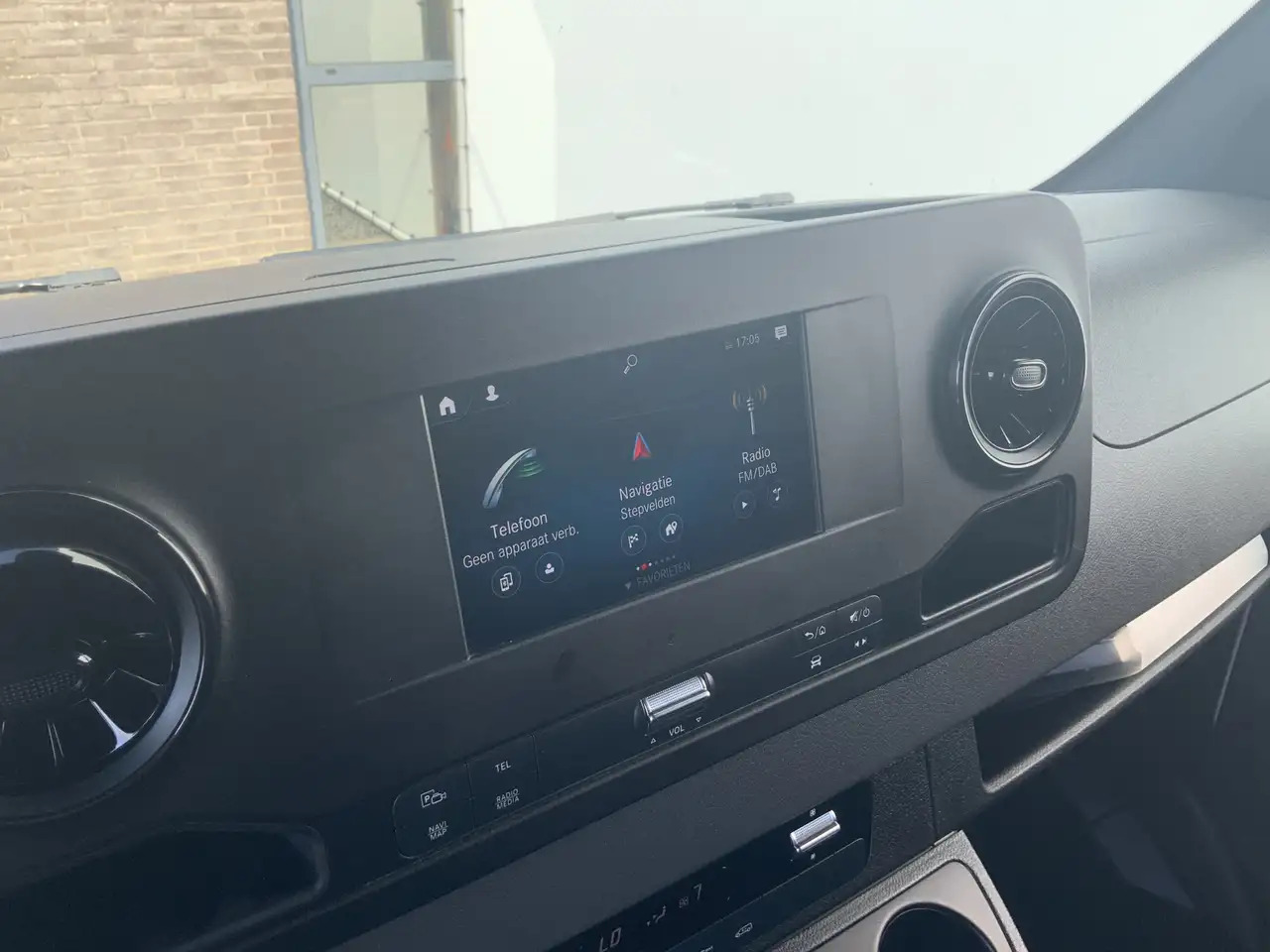 Mercedes-Benz Sprinter 316 2.2 CDI L2H2 DC Automaat Cruise Airco 3 Zits W - Kastenwagen: das Bild 5 Mercedes-Benz Sprinter 316 2.2 CDI L2H2 DC Automaat Cruise Airco 3 Zits W - Kastenwagen: das Bild 5