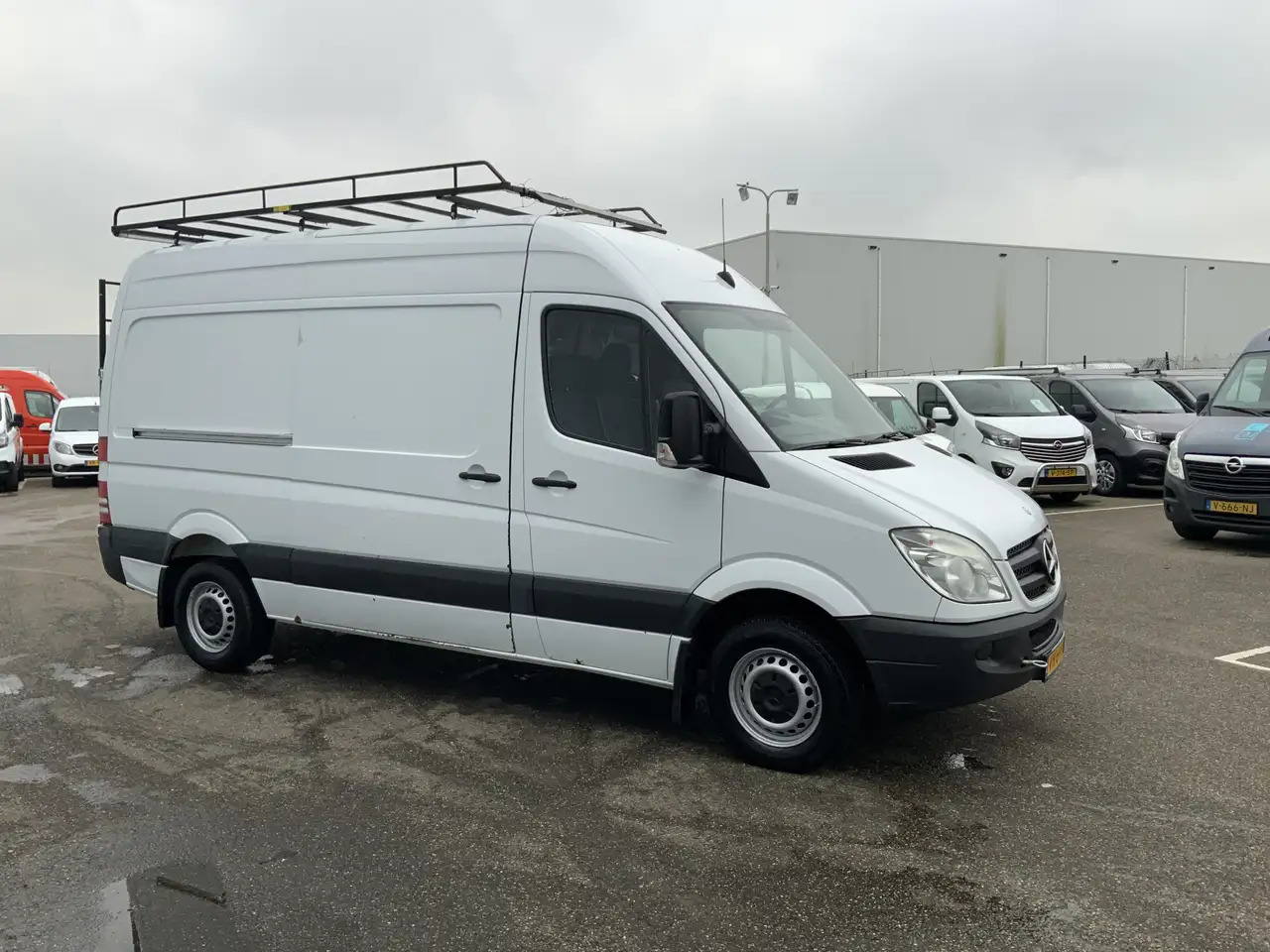 Mercedes-Benz Sprinter CARDAN DEFECT !! 309 2.2 CDI 366 L2 H2 3 Zits Impe - Kastenwagen: das Bild 3 Mercedes-Benz Sprinter CARDAN DEFECT !! 309 2.2 CDI 366 L2 H2 3 Zits Impe - Kastenwagen: das Bild 3
