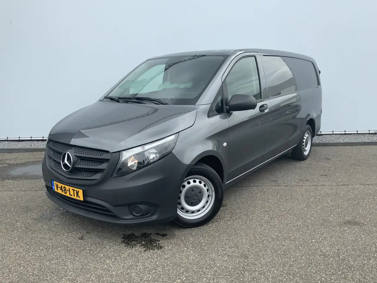 Mercedes-Benz Vito 116 CDI Lang Automaat Airco Cruise amera Navi Trek - Kastenwagen: das Bild 1 Mercedes-Benz Vito 116 CDI Lang Automaat Airco Cruise amera Navi Trek - Kastenwagen: das Bild 1