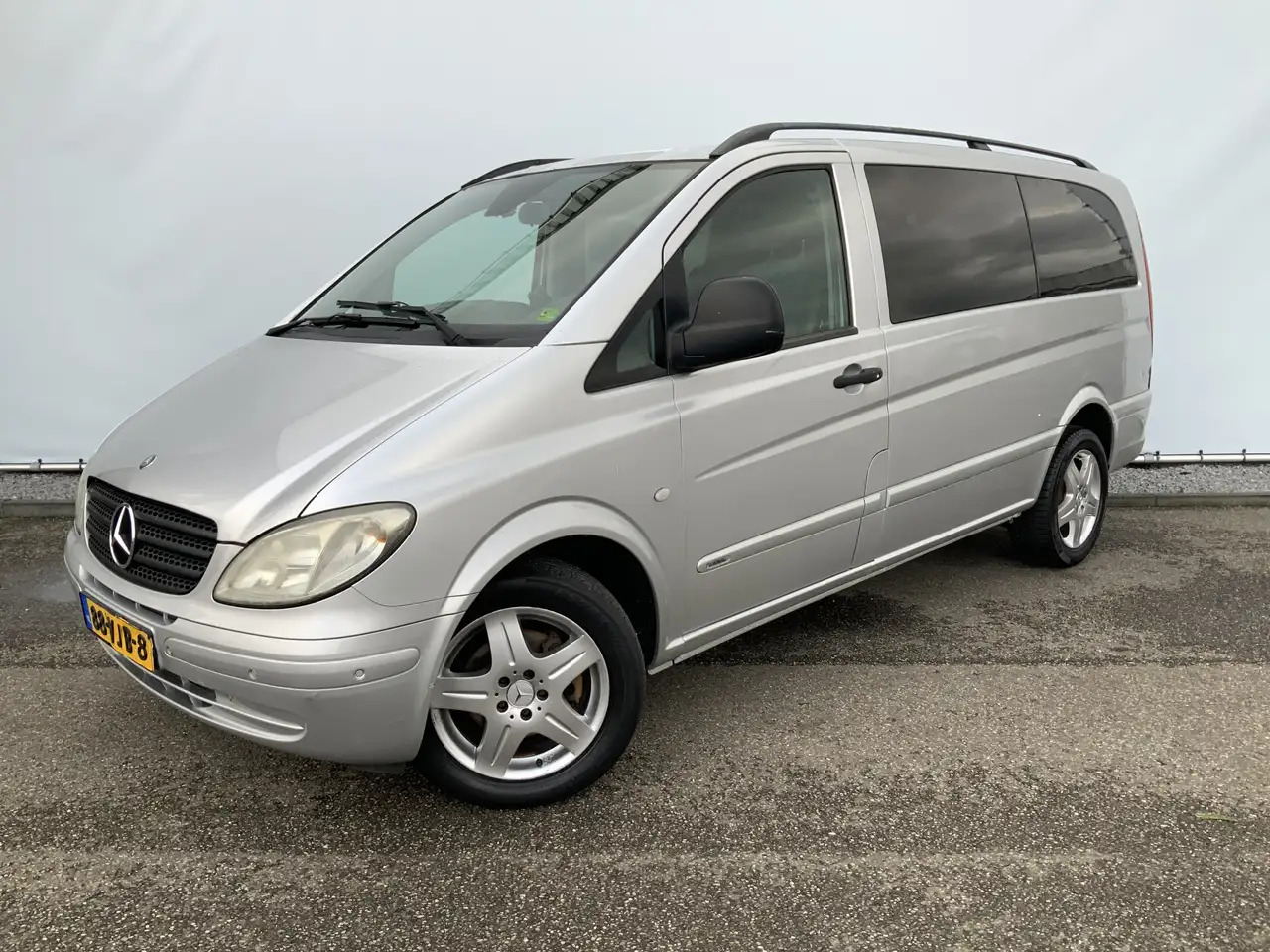 Mercedes-Benz Vito 120 CDI 3.0 V6 Dubb.Cab Autom. 5 Zits Airco Alu Ve - Transporter mit Doppelkabine: das Bild 1 Mercedes-Benz Vito 120 CDI 3.0 V6 Dubb.Cab Autom. 5 Zits Airco Alu Ve - Transporter mit Doppelkabine: das Bild 1